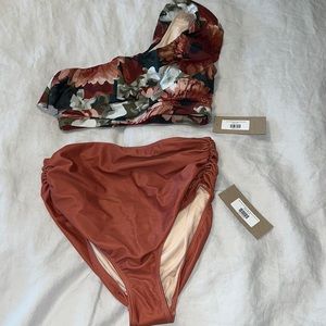 Albion Light Rust Ruched High-Waisted Bottoms, size M. NWT.